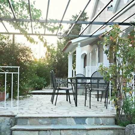 Villaconstantin Case de vacanță Vátos