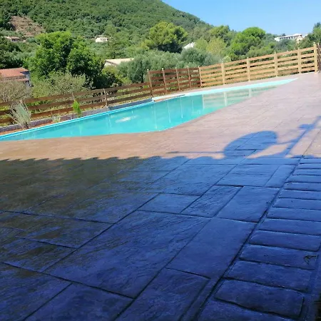 Villaconstantin Case de vacanță Vátos